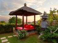 Villa Bukit Lembongan gardens
